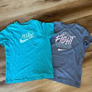 Girls Nike T-Shirts